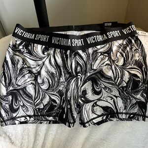 Victoria’s Secret Victoria Sport The Player Hot Short